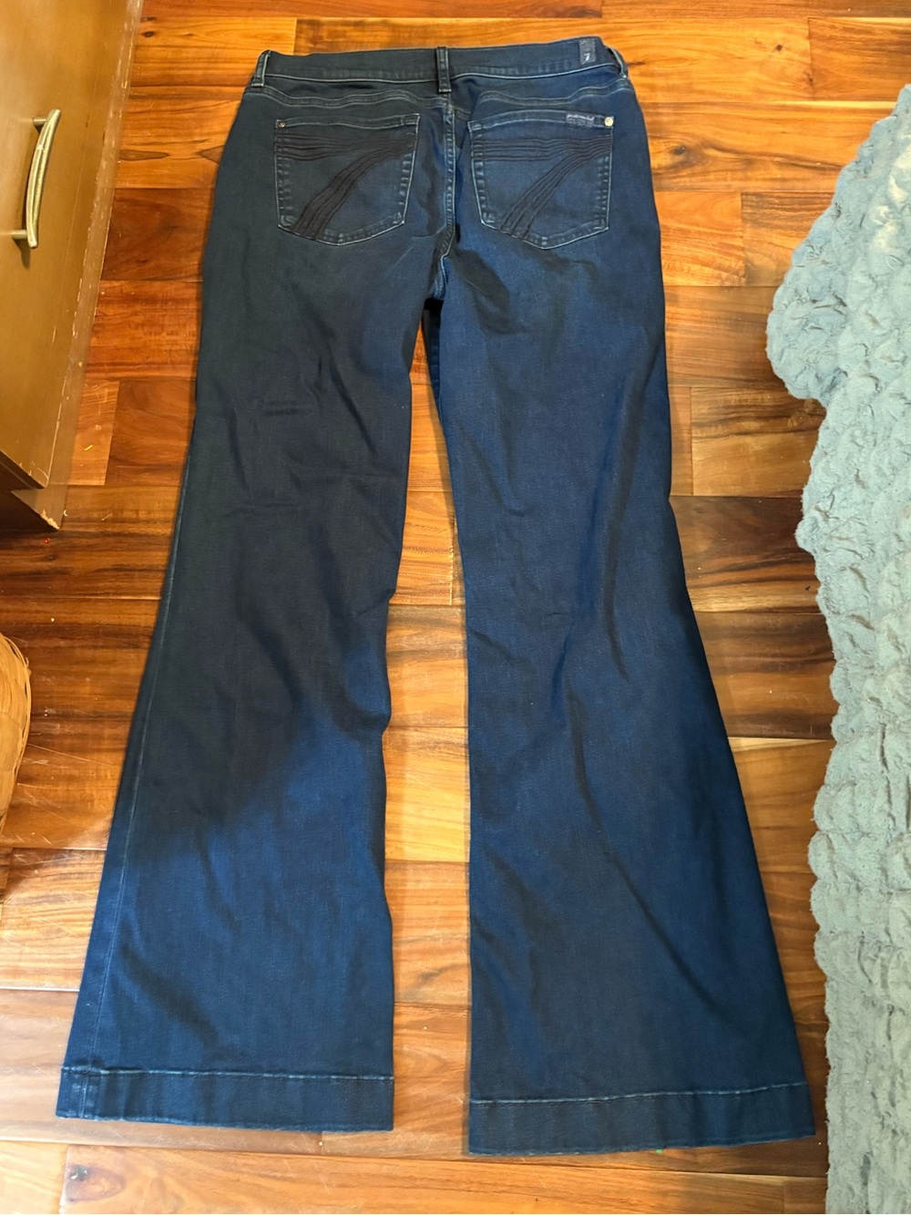7 For All Mankind Dojo Flare Jeans 32 Blue Black Santiago Dark Wash (1494)